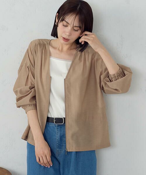 COMME CA ISM / コムサイズム ブルゾン | Vネック シアーブルゾン（キャメル）