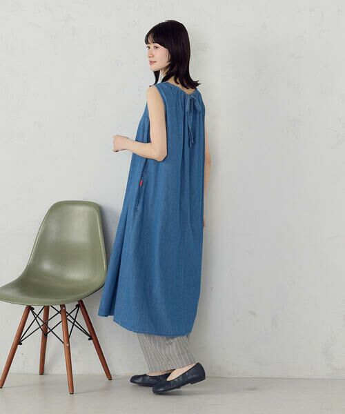 COMME CA ISM / コムサイズム ロング・マキシ丈ワンピース | デニム ノースリーブアッパッパ | 詳細5