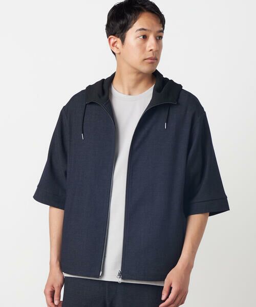 COMME CA ISM / コムサイズム ブルゾン | デニムライクストレッチ 5分袖フーデッドブルゾン（ネイビー）