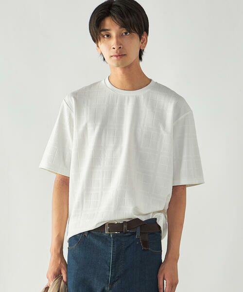 COMME CA ISM / コムサイズム Tシャツ | エンボスチェック クルーネックTシャツ(ホワイト)