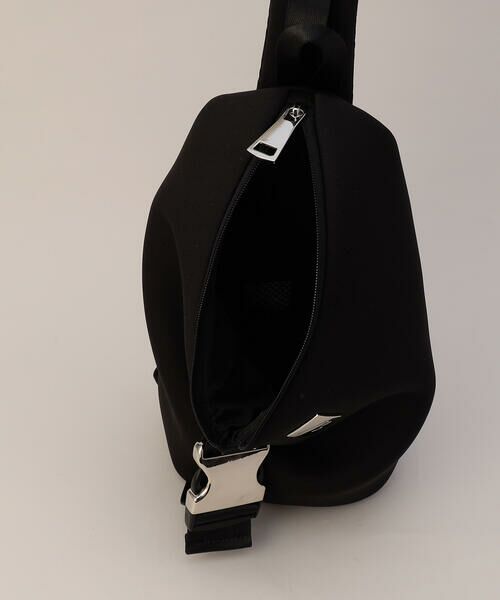 ネオプレーン ボディバッグ （メッセンジャーバッグ・ウエスト