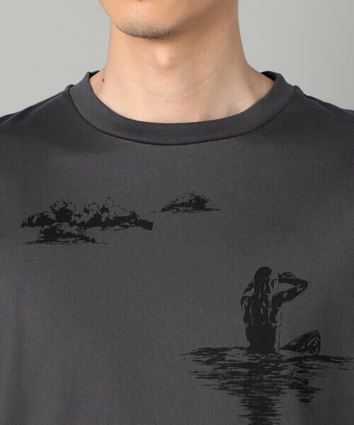 COMME CA MEN / コムサ・メン Tシャツ | サーフガールプリント Tシャツ | 詳細10