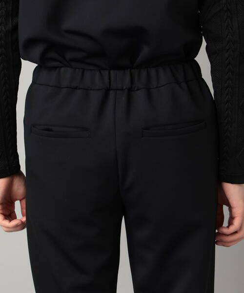 COMME CA MEN / コムサ・メン その他パンツ | ダウンファブリック タックテーパードパンツ | 詳細15