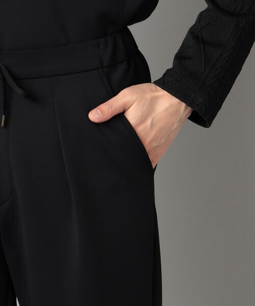 COMME CA MEN / コムサ・メン その他パンツ | ダウンファブリック タックテーパードパンツ | 詳細16
