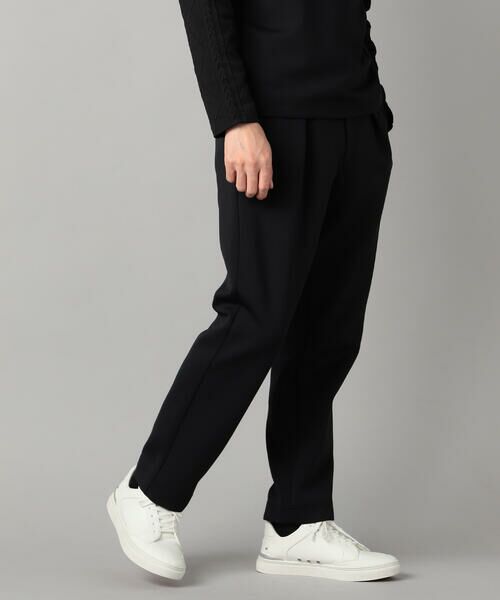 COMME CA MEN / コムサ・メン その他パンツ | ダウンファブリック タックテーパードパンツ | 詳細9