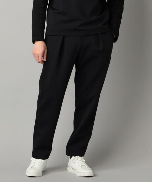 COMME CA MEN / コムサ・メン その他パンツ | ダウンファブリック タックテーパードパンツ（ブラック）