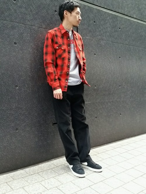 Beauty Youth United Arrowsスタッフのシャツ ブラウスを使ったメンズファッションコーディネート No 72