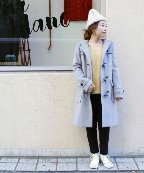 ■2016秋冬アウター通常販売スタート!!■

本格的な仕様ながらも、
程よいハリと軽量感で着心地の良さにこだわったダッフルコート♪