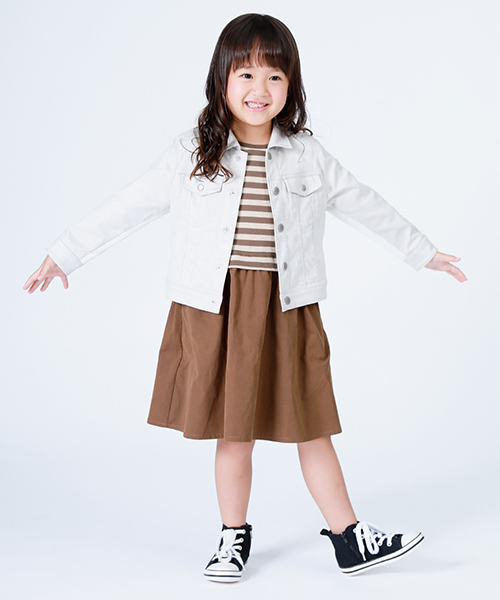 ブラウンのワンピースが秋らしさ満点☆肌寒い日にピッタリなGジャンを羽織って、カジュアルだけど女の子らしいコーディネートの完成！