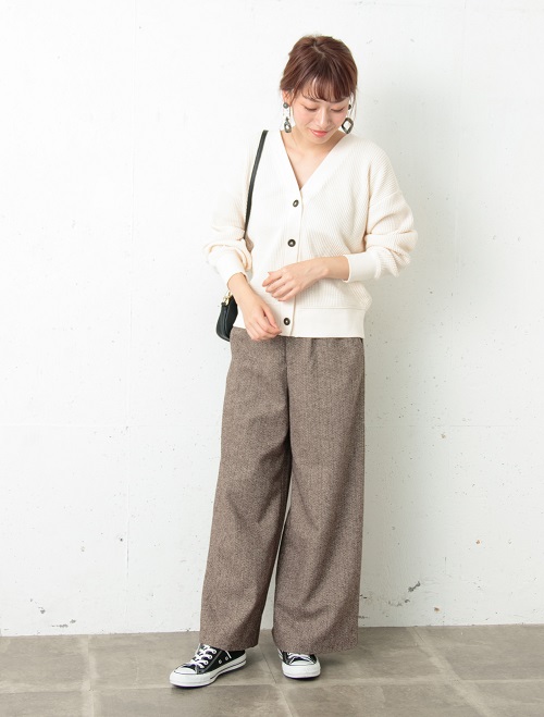 Sonny Labelスタッフのカーディガン ボレロを使ったレディースファッションコーディネート No