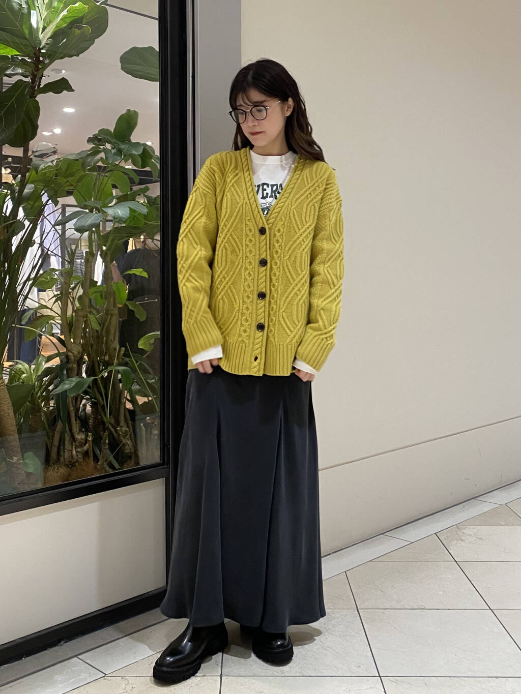 Urban Researchスタッフのサングラス メガネを使ったレディースファッションコーディネート No Urban Researchスタッフのサングラス メガネを使ったレディースファッションコーディネート No