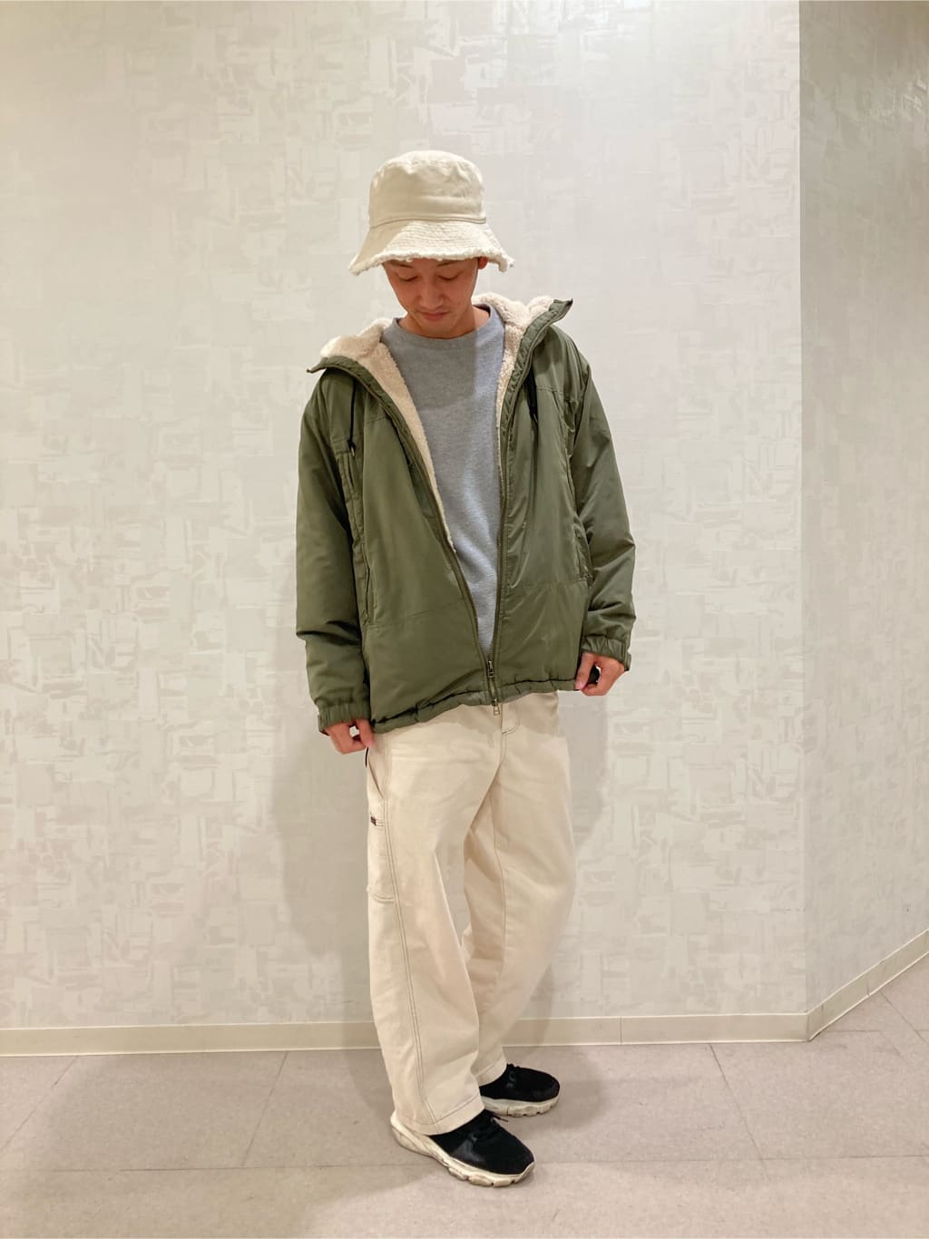 【パープル＆イエロー】
リバーシブルで楽しめるボアブルゾン！