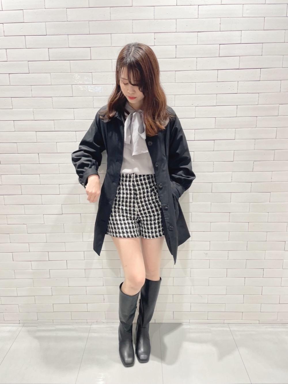 身長：168cm

【着用コメント】
冬に人気だったステンカラーにトレンチコートが出ました。ミニ丈との相性ばっちりです♪