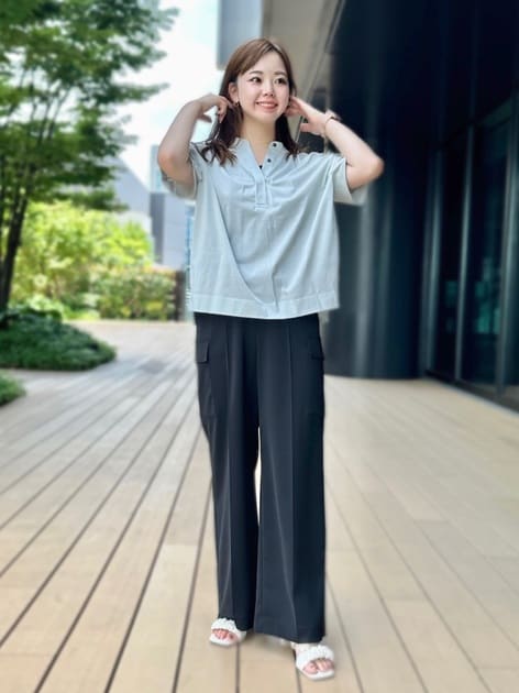 <トップス>
去年も大好評だったこちらのブラウス✌️
色がなんせカラフルです💖🌈
インでもアウトでも合わせやすい丈感なので、ボトムはなんでもいけます😌
二の腕もすっぽりなので、安心安全のお袖感になってます😉


<ボトム>
今季トレンドのカーゴパンツ🩳
サラサラ素材でなんせ楽ちん‼️
そしてめちゃくちゃ涼しいです🥹✨️✨️
今年の夏はこのパンツ愛用に間違いなし✌️