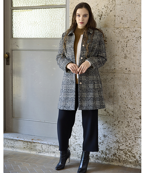 S-Mサイズを綺麗に着こなす服【リリアンビューティエクラ】洗練された大人のファッションを楽しむ、アクティブで魅力ある女性のためのブランド。 Sサイズをベースに「着心地」「シルエット」にこだわりを持ったコンテンポラリーなコレクション。 リュクスな雰囲気を演出するSーMサイズを提案します。