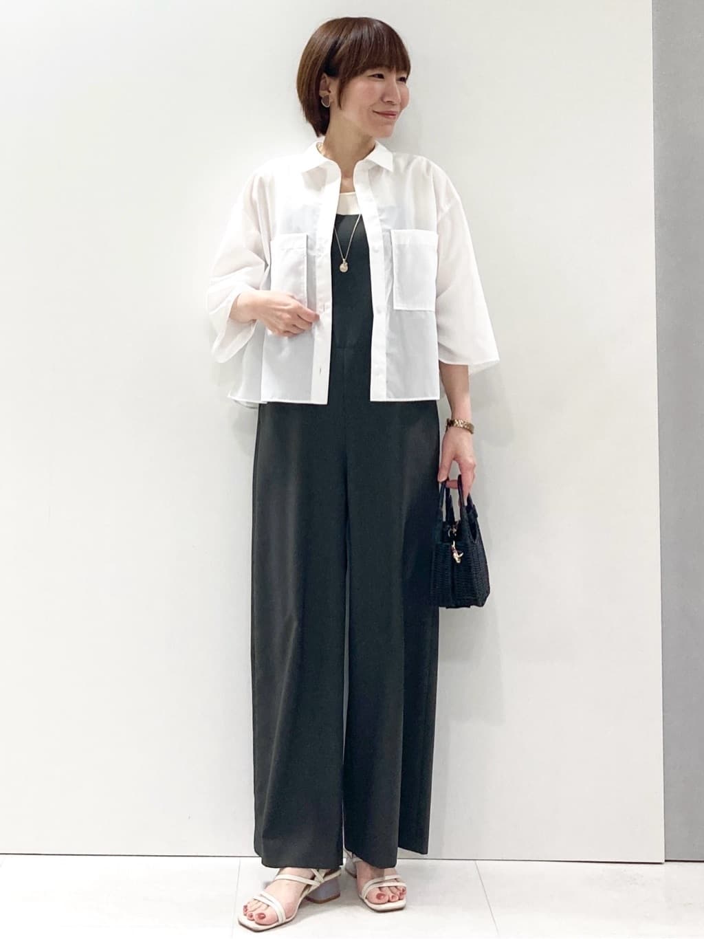 staff：157cm
着用サイズ：M