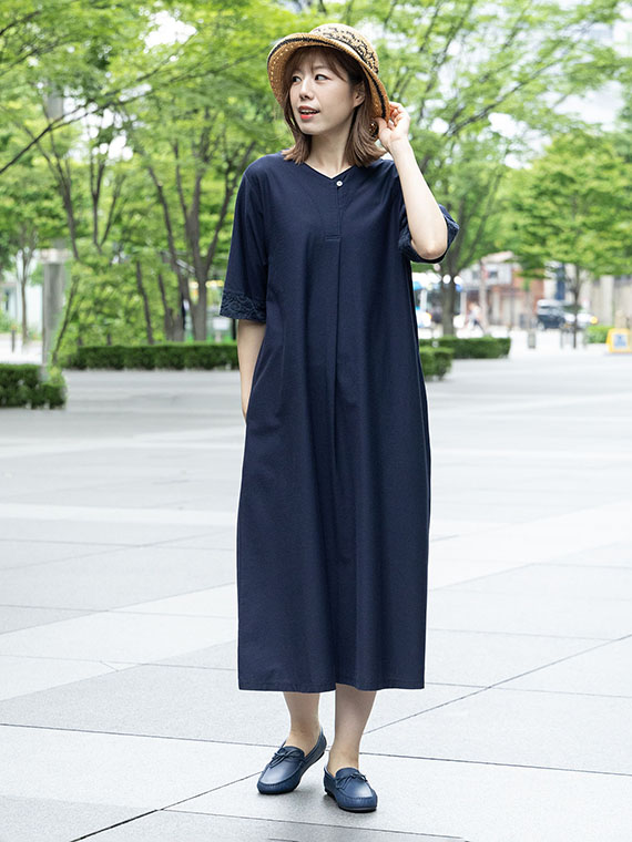 blugirl カシミヤ混膝丈ワンピース (Mサイズ)軽く柔らかくあたたかい ☆ カシミヤ混2WAYニットワンピース[RA47-26K707]｜URBAN RESEARCH