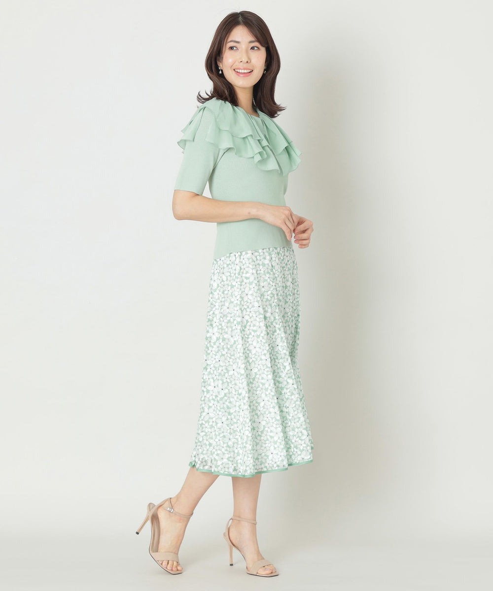 美品 大きいサイズ トゥービーシック リボンビジュー チュニック TO BE CHIC｜タックリボン&ビジューネック チュニック | Rakuten