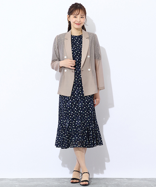 S-Mサイズを綺麗に着こなす服【リリアンビューティエクラ】洗練された大人のファッションを楽しむ、アクティブで魅力ある女性のためのブランド。 Sサイズをベースに「着心地」「シルエット」にこだわりを持ったコンテンポラリーなコレクション。