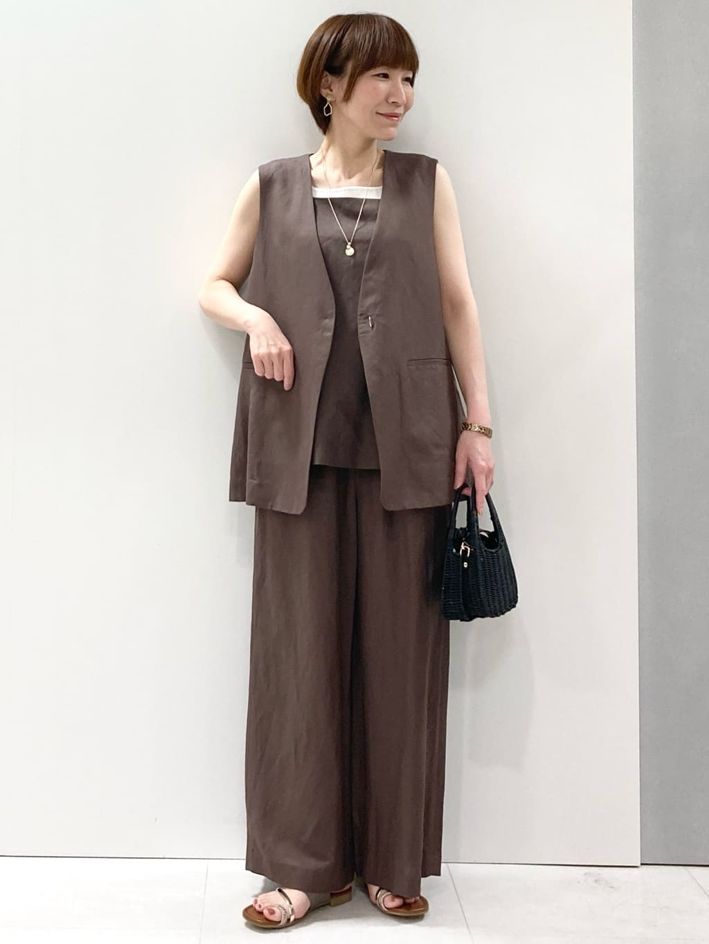 staff：157cm
着用サイズ：M