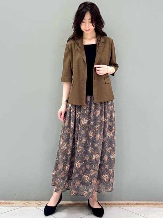 staff：157cm
着用サイズ：M