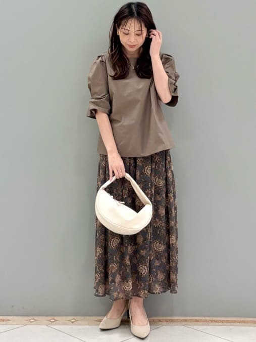 staff：153cm
着用サイズ：M