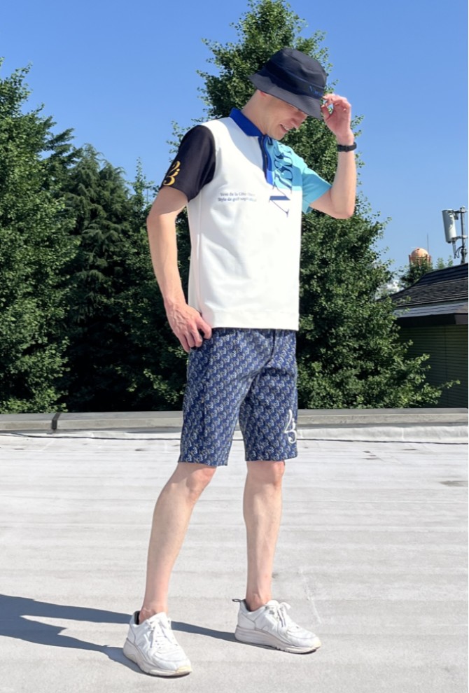 凸凹感のある素材で張り付きにくく、真夏でも快適な着心地！