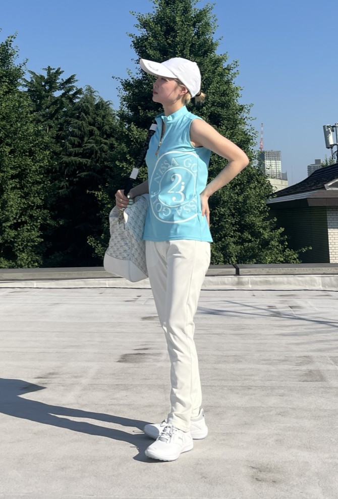 NS23 par Nissa Golf / エヌエス23・パー・ニッサゴルフ 【林菜乃子プロ着用】【レディース】トゥルーボーテストレッチ長袖モックネック 林菜乃子プロ着用】【レディース】トゥルーボーテストレッチ長袖