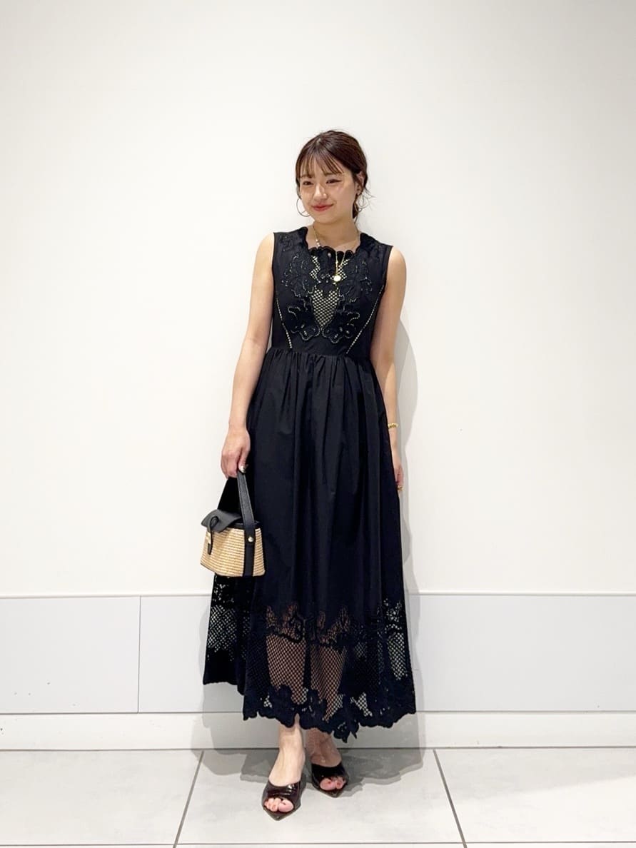 【美品】allureville タイプライターティアードワンピース　レッドS セール】タイプライターティアードワンピース（ワンピース