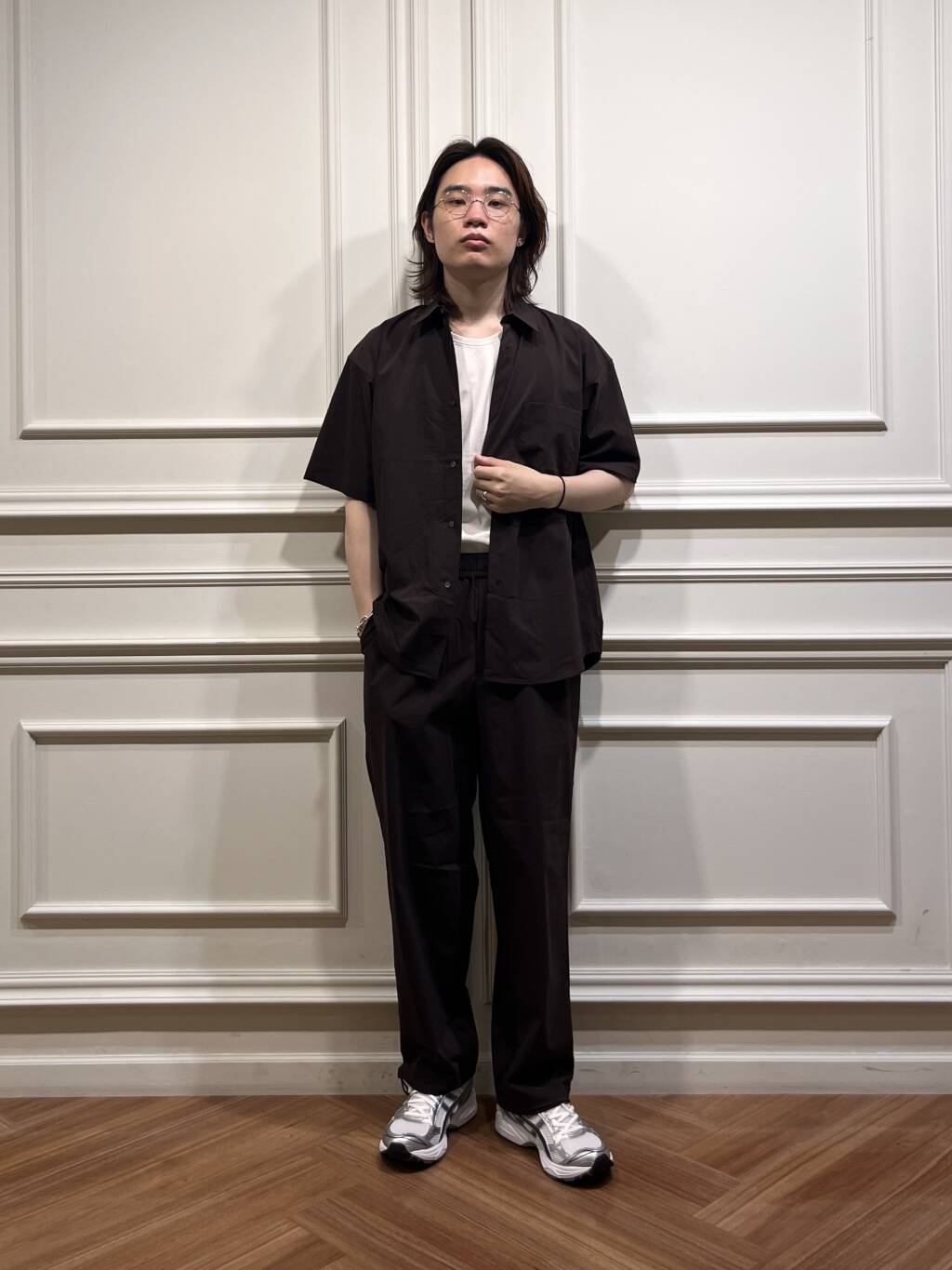 夏の快適機能性セットアップ
伸縮性、シワになりづらく、乾きも早い！
尚且つ今時期から使える接触冷感で
通勤コーデにもおすすめスタイルです。