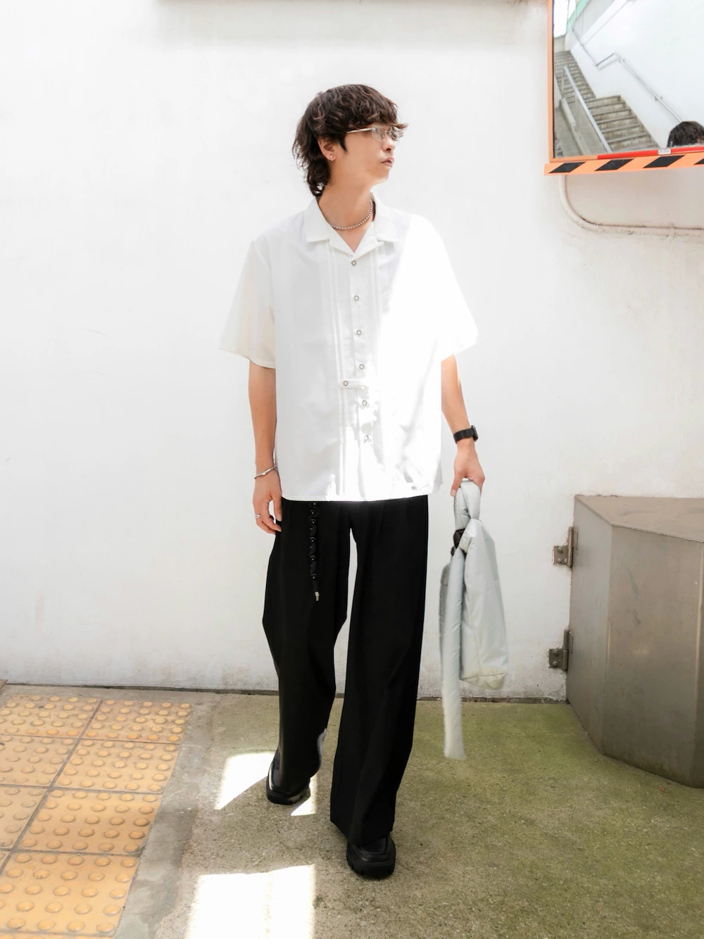 まだまだ暑いですが夏物は最終セールに突入しております！
中でも推しのシャツとボトムでのスタイリング〇