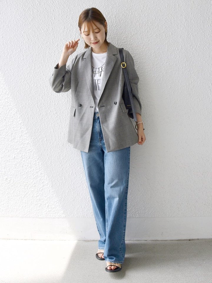 身長:164cm / 普段サイズ：38・MEDIUM / 体型：細身（骨格ウェーブ）
肩幅:なで肩・狭め / パーソナルカラー：イエベ春
Instagram：@nagashi_ships

【着用レビュー 】
着用アイテム：ジャケット / 着用サイズ：36

■着丈：ヒップが隠れるくらいの丈です。
■サイズ感：全体的にゆとりがあります。
■素材感：手洗い可能のウール素材です。
■着心地：軽い着心地と程よくゆったりしたサイズ感で、堅苦しくなくさらっと着れる1枚です◎


着用アイテム：パンツ / 着用サイズ：S

■ウエスト：ゆとりがありました。（腰で穿くサイズ感でした）
■ヒップ：ヒップラインは気になりませんでした。
■レングス：かかと下くらいまでの丈です。
■素材感：やわらかくてシーズンレスで穿きやすい素材感です。
■着心地：生地がやわらかく穿き心地が良いです。ルーズすぎないシルエットでトップスを選ばず合わせられます。