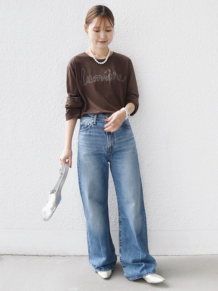 身長:164cm / 普段サイズ：38・MEDIUM / 体型：細身（骨格ウェーブ）
肩幅:なで肩・狭め / パーソナルカラー：イエベ春
Instagram：@nagashi_ships

【着用レビュー 】
着用アイテム：ロンT / 着用サイズ：ONE SIZE

■着丈：ヒップにかかるくらいの丈です。
■肩幅：肩落ち感のあるデザインで程よくゆとりがあります。
■袖丈：手の甲にかかるくらいの丈です。袖が広めなのでゆったりと着用できます。
■素材感：やわらかいコットン素材です。
■着心地：ゆとりがありリラックス感のある着心地です。ルーズすぎないサイズ感で、インナーにも使いやすい１枚です◎

着用アイテム：デニム / 着用サイズ：M

■ウエスト：ゆとりがありました。
■ヒップ：ヒップラインは気になりませんでした。
■レングス：かかと下くらいまでの丈です。
■着心地：伸縮性があり穿きやすいです。シルエットがきれいで穿くだけで美脚に◎