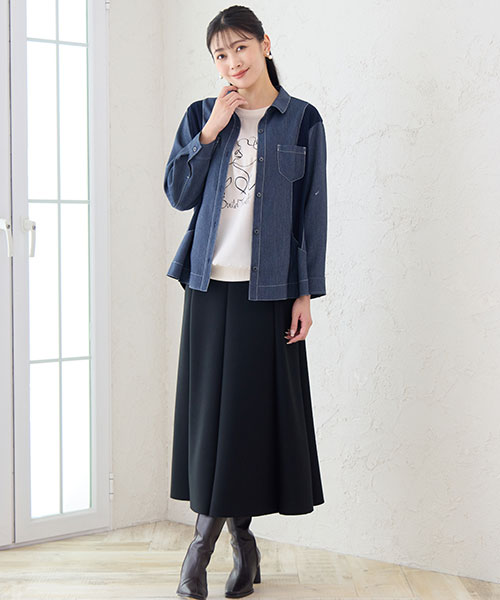 【大きいサイズ】異素材使いがおしゃれなGジャンにフレアスカートを合わせた甘カジュアルな着こなし