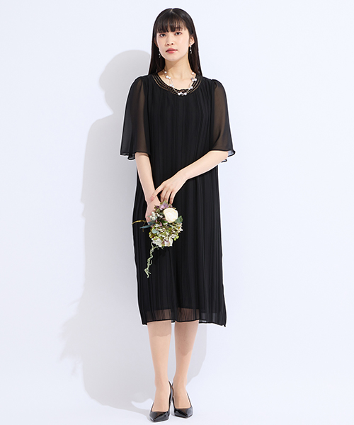 【リリアンビューティ】M～4Lサイズ　高級感と新鮮さをかねそなえたコンテンポラリーでシャープなエレガンスコーディネートを提案します。　