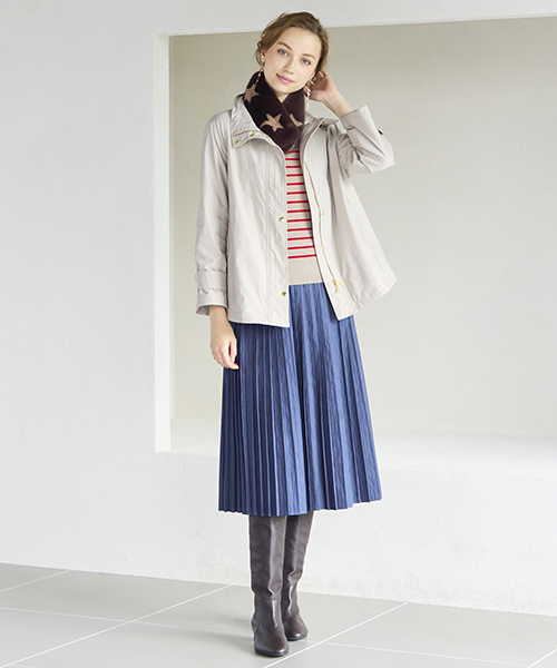 “Find Your Size” -探していたのは、こんな服- 小柄さんに似合う上品でバランスの良いSサイズ服、リリアンビューティエクラ。 Mサイズは一部店舗とオンラインショップにて販売。