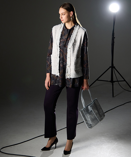 セール】 【セットアップ対応】梨地ジョーゼットノーカラーベスト