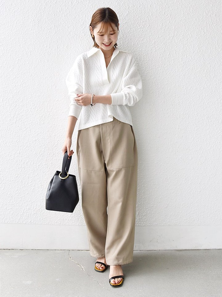 身長:164cm / 普段サイズ：38・MEDIUM / 体型：細身（骨格ウェーブ）
肩幅:なで肩・狭め / パーソナルカラー：イエベ春
Instagram：@nagashi_ships

【着用レビュー 】
着用アイテム：トップス / 着用サイズ：ONE SIZE

■着丈：ヒップにかかる丈です。
■サイズ感：全体的にゆったりとしています。
■袖丈：手の甲が隠れる丈です。
■素材感：ストレッチ性のあるジャージー素材です。
■着心地：ふわっとした柔らかい素材感でとても着心地が良いです。スウェット感覚で着用できます。

着用アイテム：パンツ / 着用サイズ：ONE SIZE

■ウエスト：サイドのアジャスタで調整が可能です。
■ヒップ：ヒップラインは気になりませんでした。
■レングス：かかとくらいまでの丈です。
■着心地：ゆったりとリラックス感のある穿き心地です。シルエットを気分で変えられる1枚◎