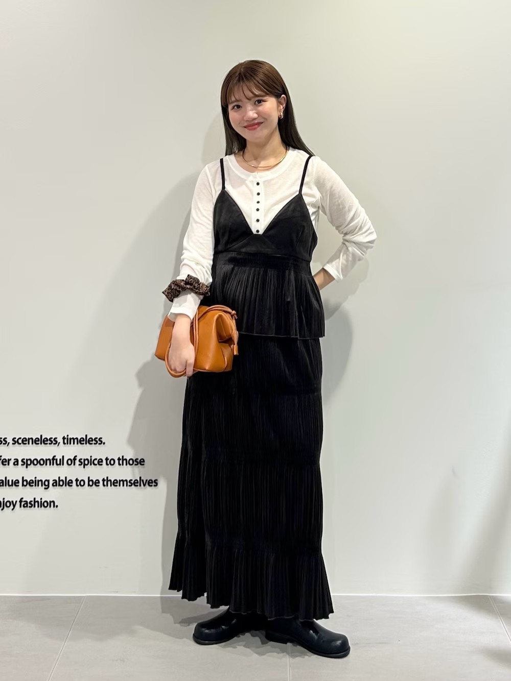 大人可愛い冬ワンピコーデ！！

ちょっと甘めなワンピースも
モノトーンにすれば
メリハリのある大人なコーデ。