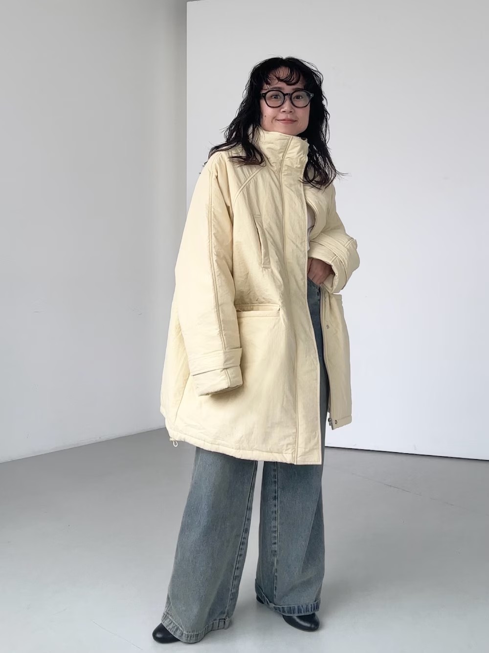 配色のかわいいニット。
ショートパンツでゆるっと着てみました。

小物までブラウンのトーンで
秋冬らしく。