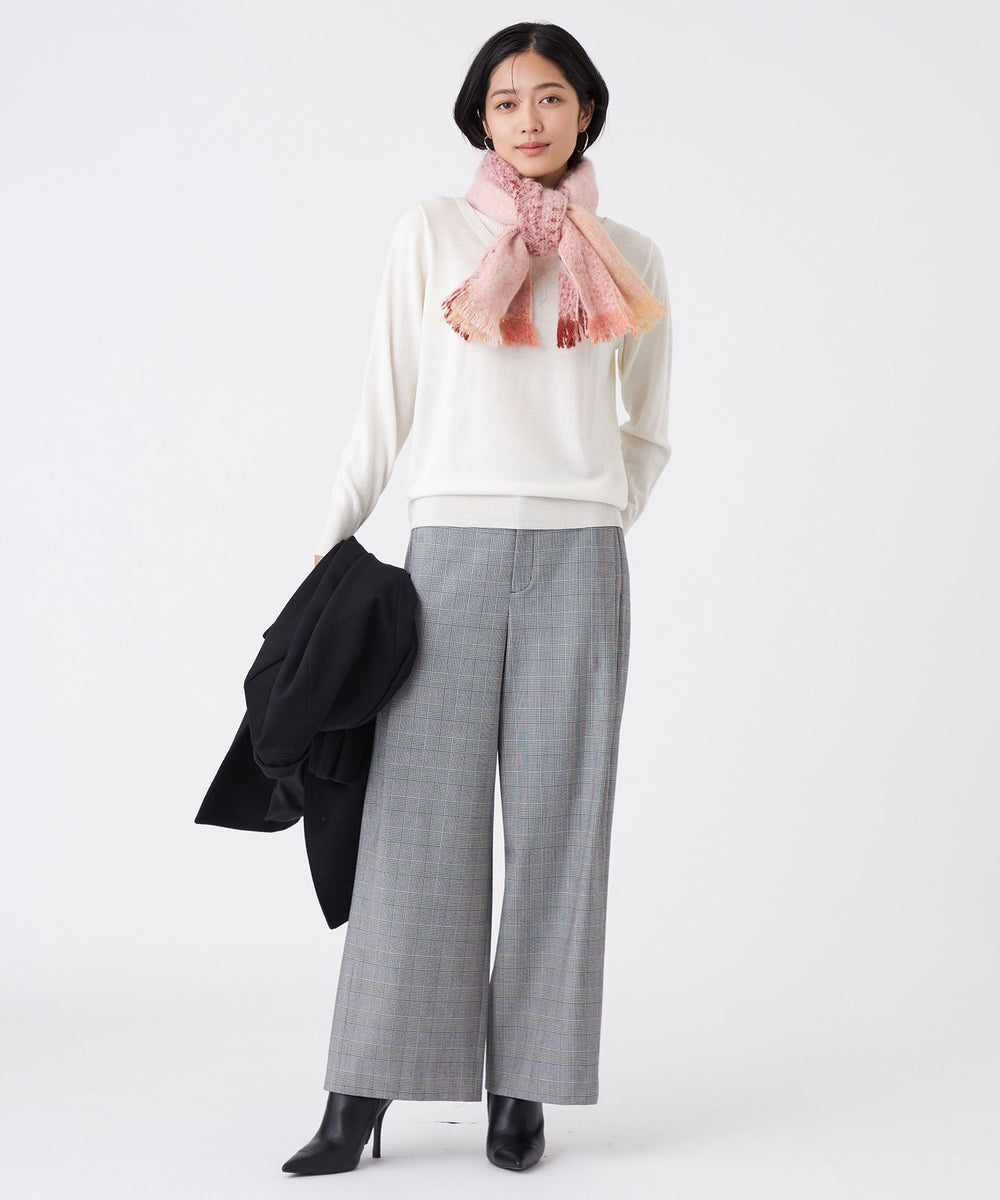 フランスのQUIOC社のストールです。
肌触りがやわらかなモヘヤ素材。
フランスらしいカラーの組み合わせをお楽しみ下さい。