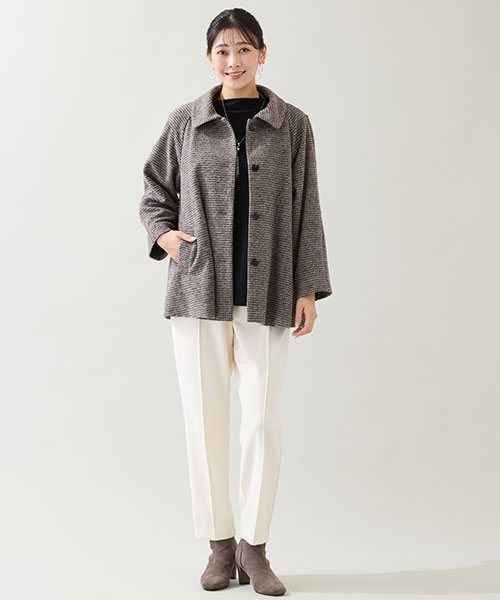 【大きいサイズ】品の良さが漂うジャケットスタイル。ブラウンとホワイトのコントラストが甘さを添えてくれます。