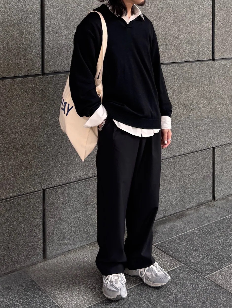 BLACKでまとめた大人っぽいスタイリング〜