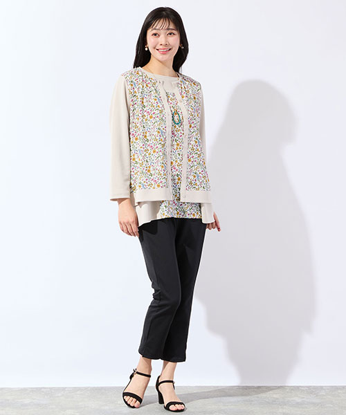 【大きいサイズ】アンサンブルで品よく決まるボタニカル柄のカーディガン＆チュニック。パンツコーデがフェミニンに華やぎます。