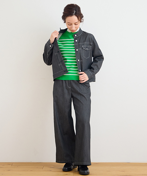 “Find Your Size” -探していたのは、こんな服- 小柄さんに似合う上品でバランスの良いSサイズ服、リリアンビューティエクラ。 Mサイズは一部店舗とオンラインショップにて販売。モデル身長：155㎝