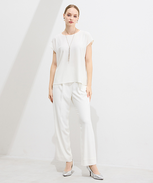 【M～4Lサイズ】　ラージサイズのお洒落服。Lサイズに特化したブランドがおつくりする上質素材を使用したエレガンススタイル。身体に合った服を着ることできちんと感もアップ。自信をもって出かけられる私サイズのお洒落を楽しんで。