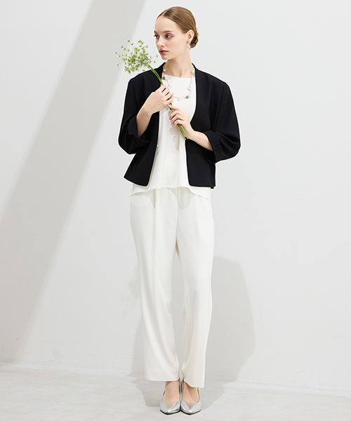 【M～4Lサイズ】　ラージサイズのお洒落服。Lサイズに特化したブランドがおつくりする上質素材を使用したエレガンススタイル。身体に合った服を着ることできちんと感もアップ。自信をもって出かけられる私サイズのお洒落を楽しんで。