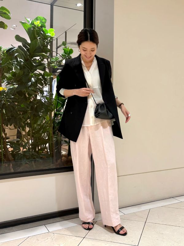 【167cmコメント】
・パンツ
サイズは38でウエストは少し余裕がありましたが
着丈はピッタリでした！

素肌の上に着ても
リネンのゴワゴワ感は気にならず
履き心地は良かったです。