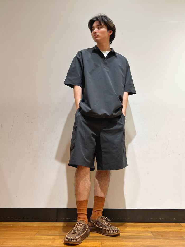 COOL DOTSシリーズは、涼しく機能性に優れています。
だんだんと気温が上がってきている今の時期や、もちろん真夏にも涼しく着ていただけます。