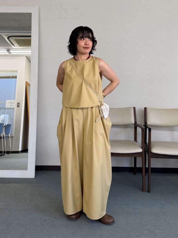 ウエストは一回折りで着用しています！